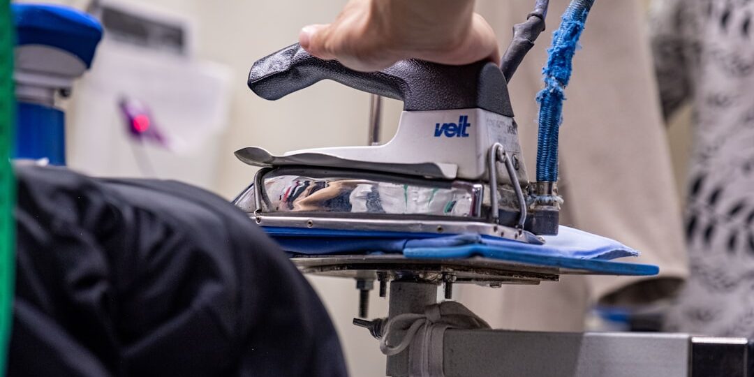 Photo ironing shirts step by step