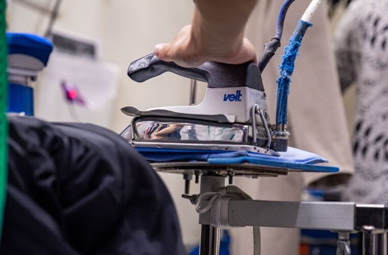 Photo ironing shirts step by step